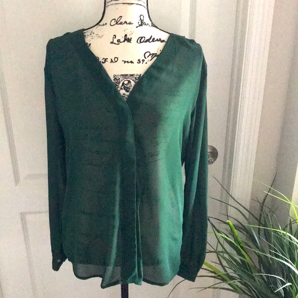 Urban Coco top. NWT